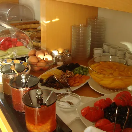 Filoxenia Aparthotel